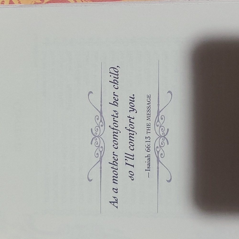Bundle Of 2 Books For A Mom - Picture 6 of 13